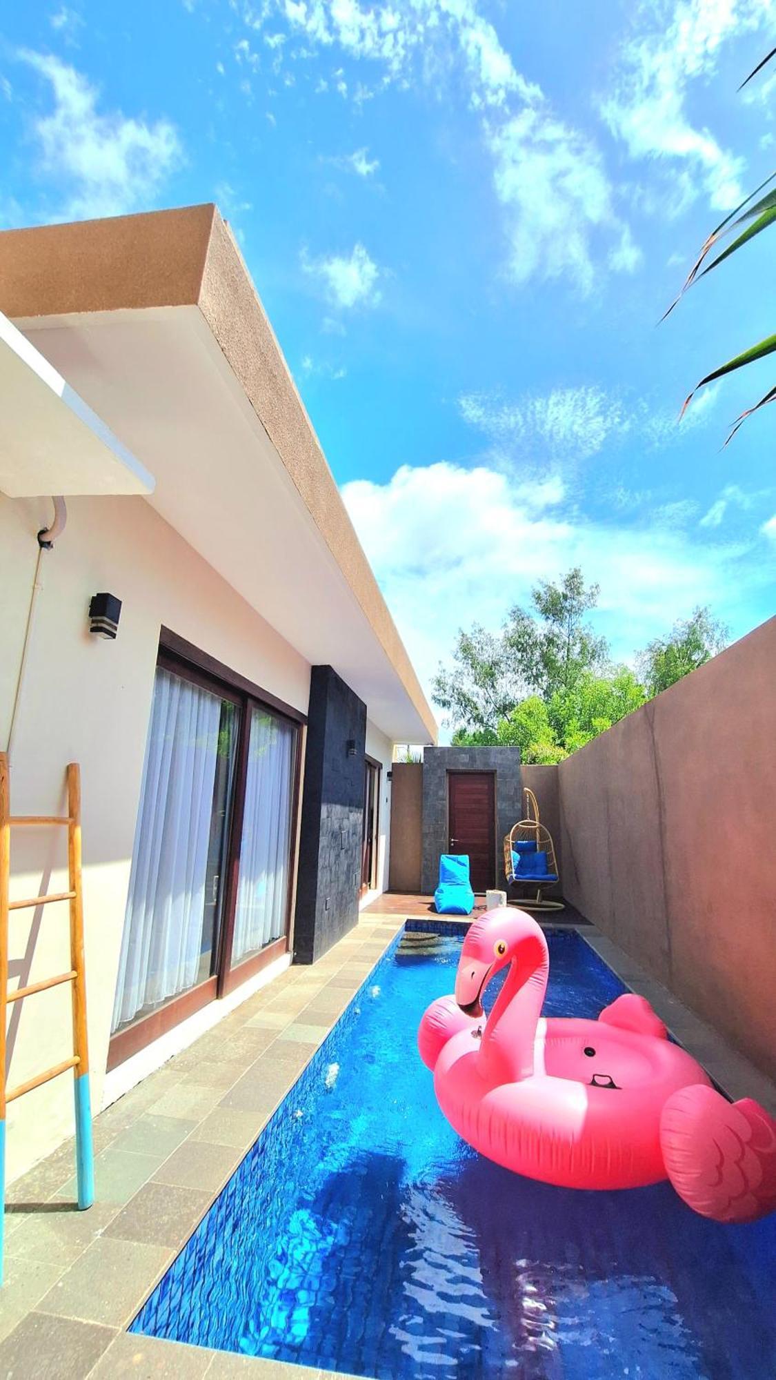 Taj Maza Sunset Villas Gili Trawangan Bagian luar foto